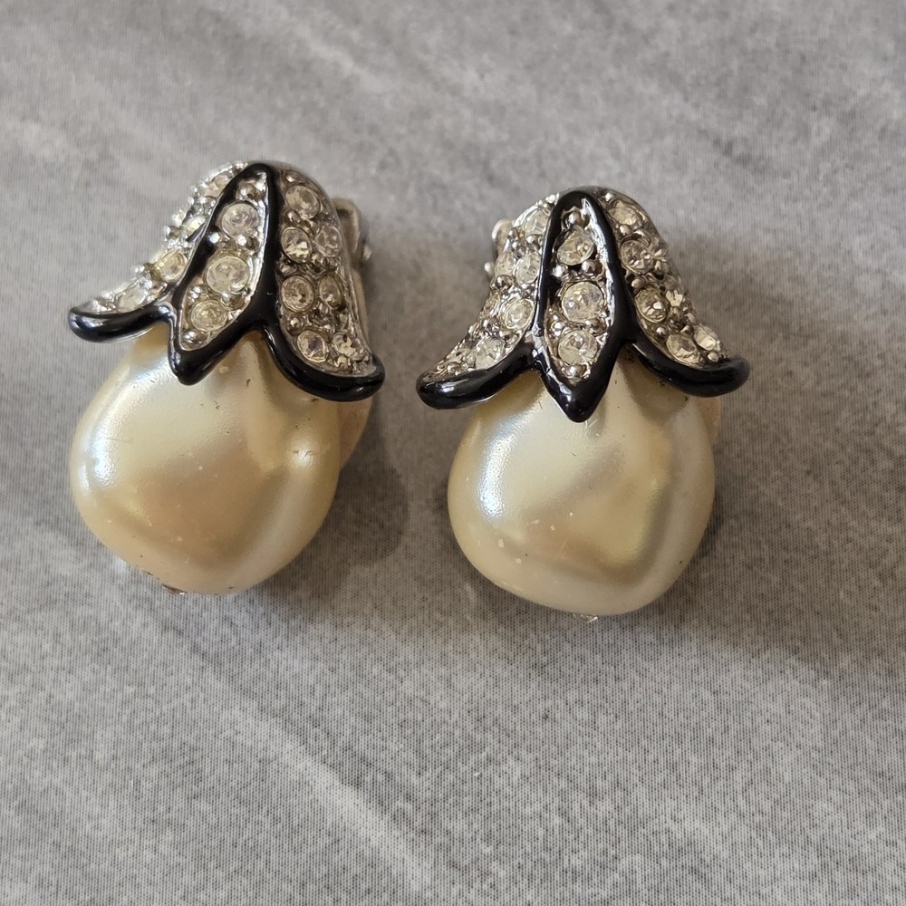 Vintage Art Deco Large Faux Pearl And Rhinestone Silver Tone Clip-on Earrings